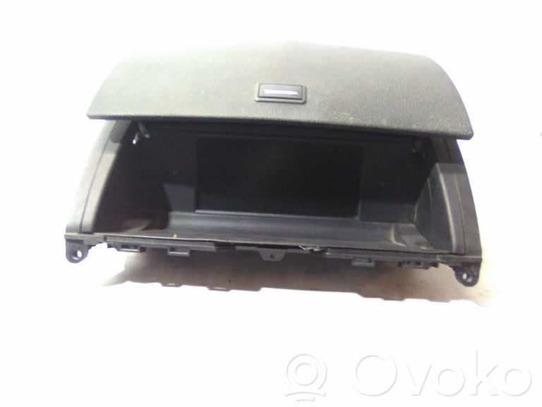 Mercedes-Benz C W204 Ecran/afișaj/ecran mic 