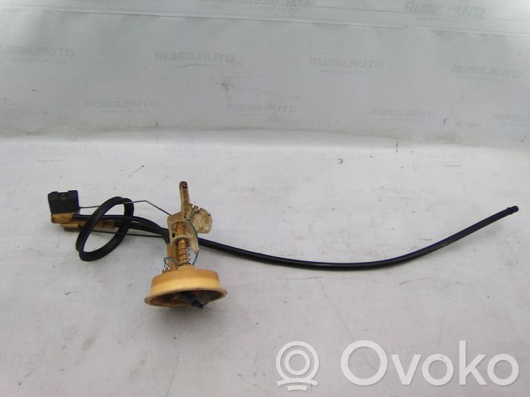 Polttoainetason anturi   6752054