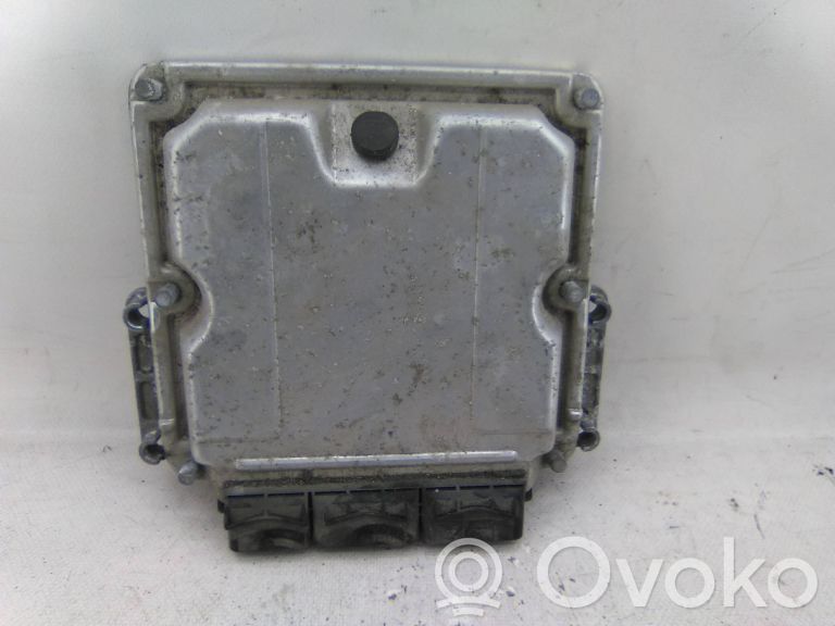 Motorsteuergerät/-modul   8200309318