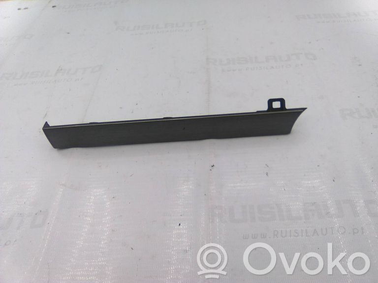 Volkswagen Touran I Moldura del panel 