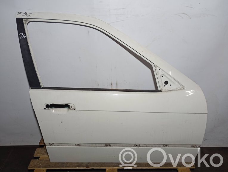 BMW 3 E36 Tür vorne 