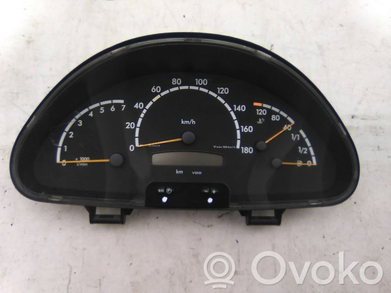 Mercedes-Benz Sprinter W901 W902 W903 W904 Vitezometru (grup de instrumente)