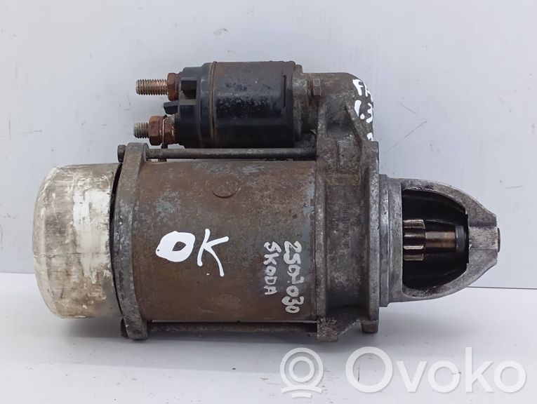 Motor de arranque   443115142350