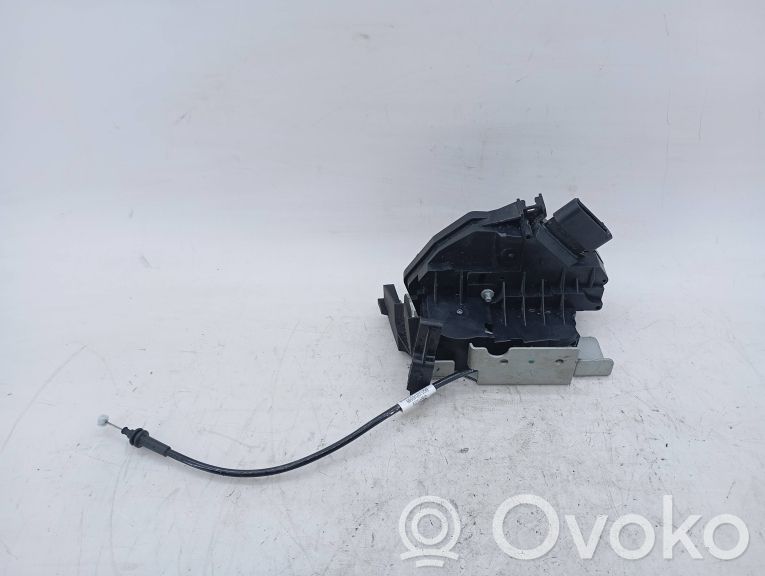BMW 5 E39 Etuoven lukko 