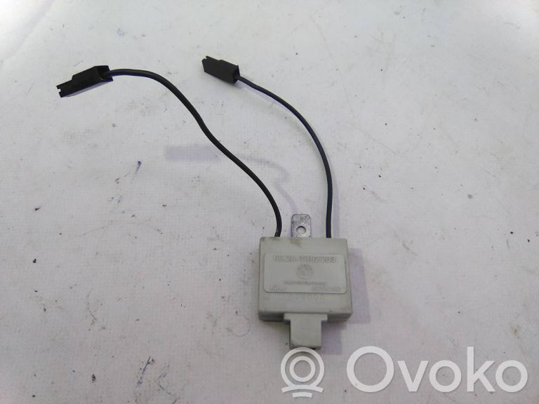 Amplificador de antena aérea   65241392203