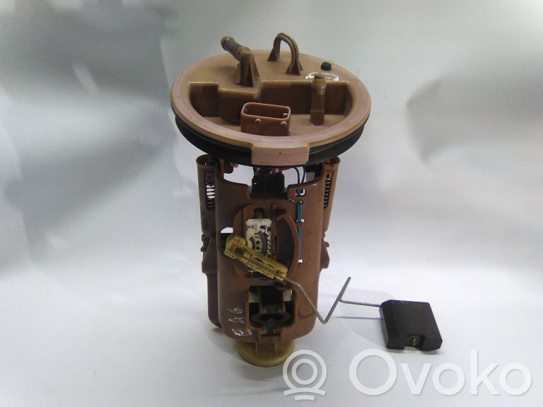 Pompe à carburant   6750582