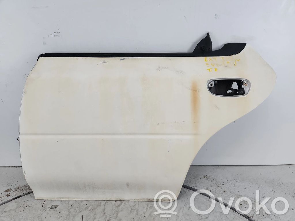 Subaru Impreza I Ușă spate 