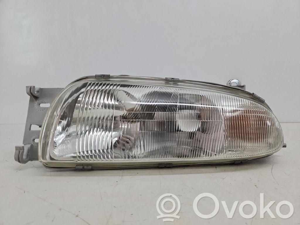 Ford Fiesta Phare frontale 