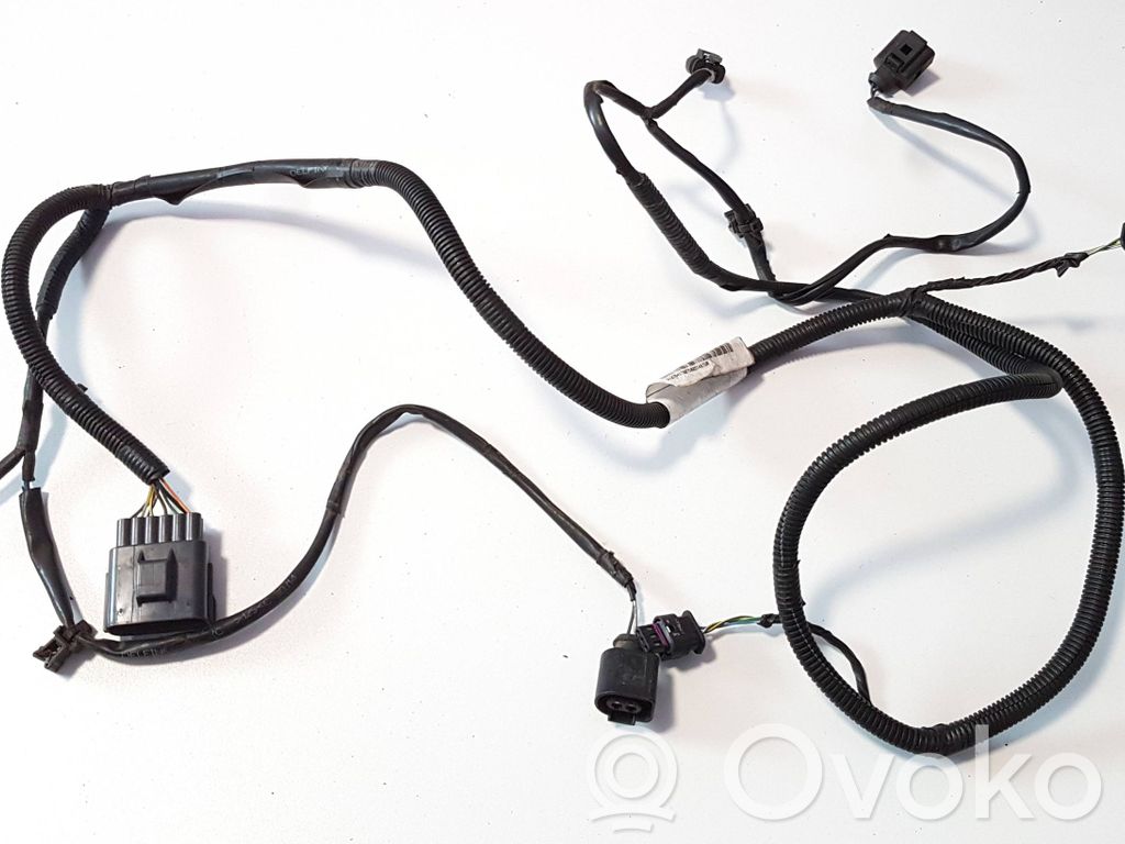 Cableado del sensor de aparcamiento (PDC)   D31376417,31376417
