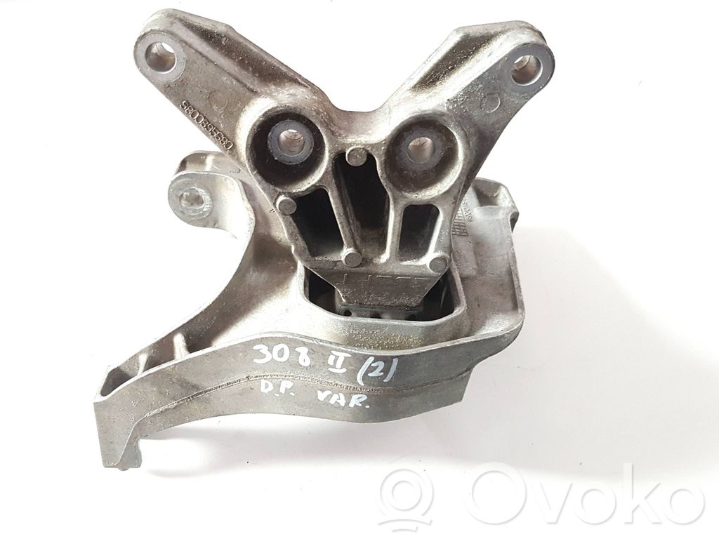 Engine mount bracket   9800895680