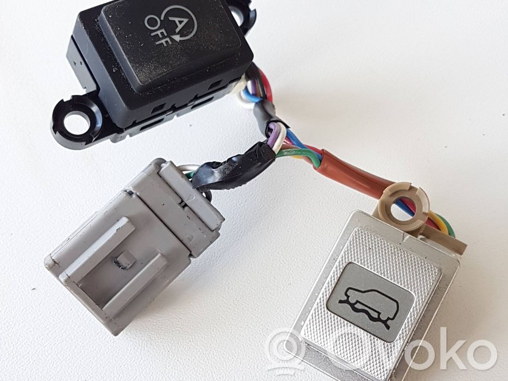 Subaru Forester SJ Inne przełączniki i przyciski 