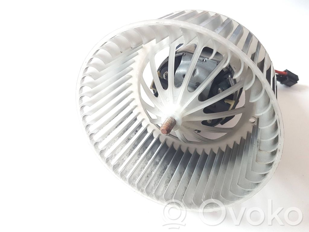 BMW 5 F10 F11 Ventola riscaldamento/ventilatore abitacolo 