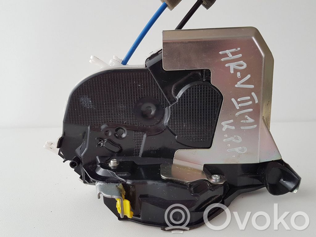 Honda HR-V Front door lock 