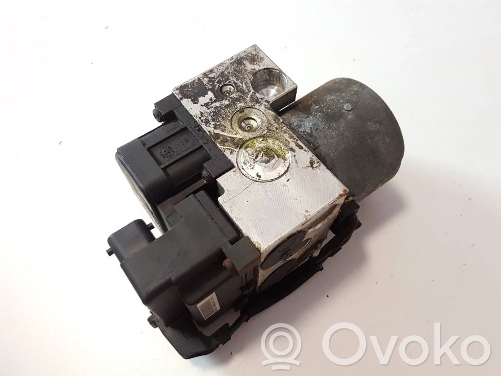 ABS-pumppu   27531FC000