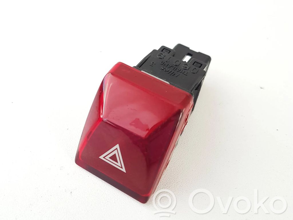 Hazard light switch   06019,5Y04S