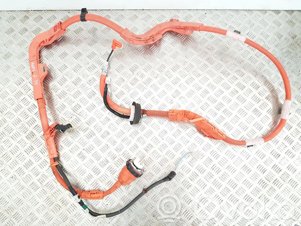 Toyota Auris E180 Cable de alta tensión 