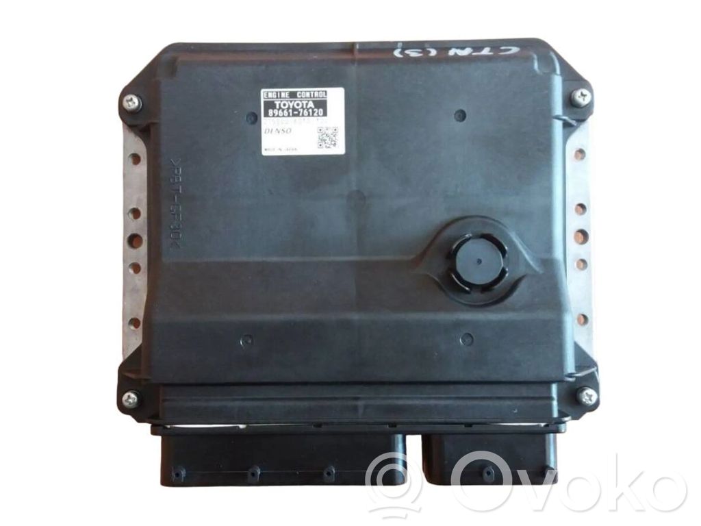Lexus CT 200H Engine control unit/module 