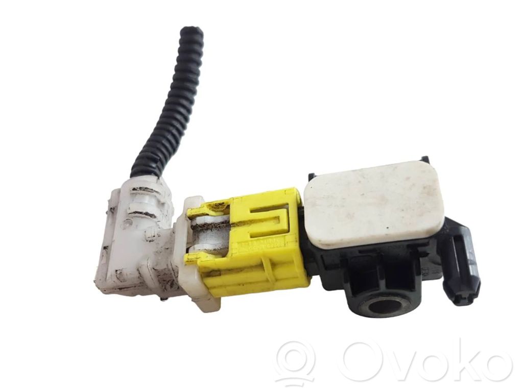 Airbagsensor Crashsensor Drucksensor   8651A116,100630204