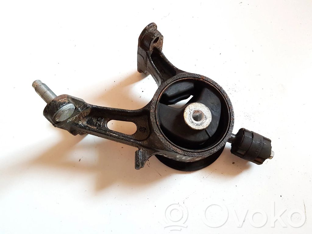 Toyota RAV 4 (XA40) Engine mount bracket 
