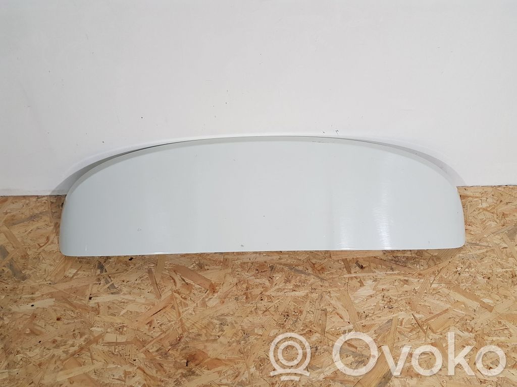 Tailgate/trunk spoiler   300916