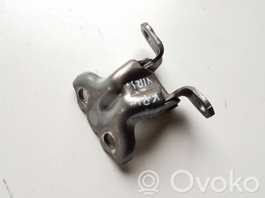 Subaru Forester SK Rear door upper hinge 