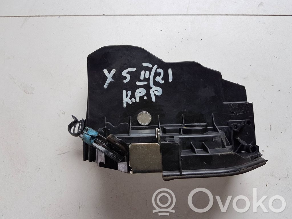 Front door lock   7202145