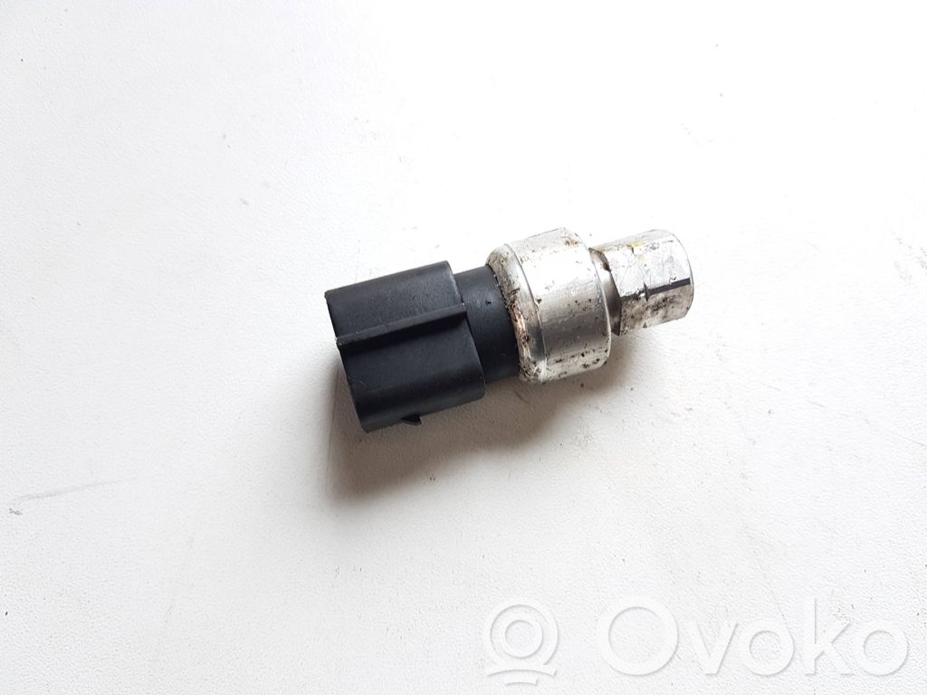 Volvo S40 Ilmastointilaitteen paineanturi (A/C) 