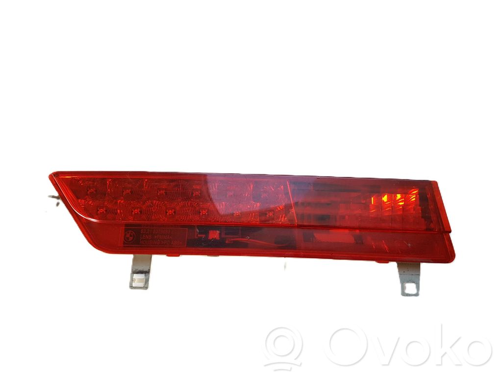 BMW 7 E65 E66 Aizmugurējais lukturis pārsegā 