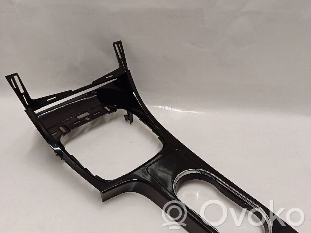 Ford Mondeo MK IV Tunel środkowy 