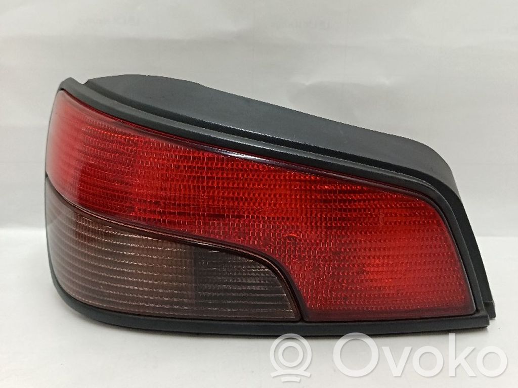 Peugeot 306 Tailgate rear/tail lights 