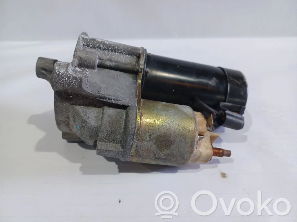 Стартер   D6RA100