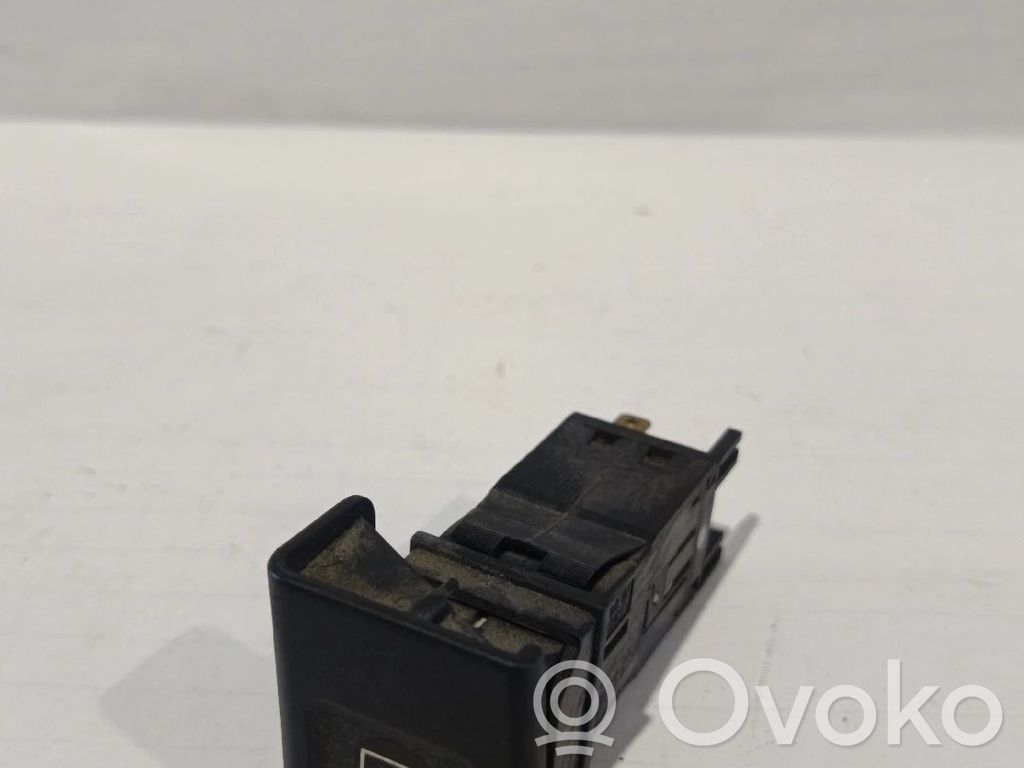 Citroen AX Windscreen/window heater switch 