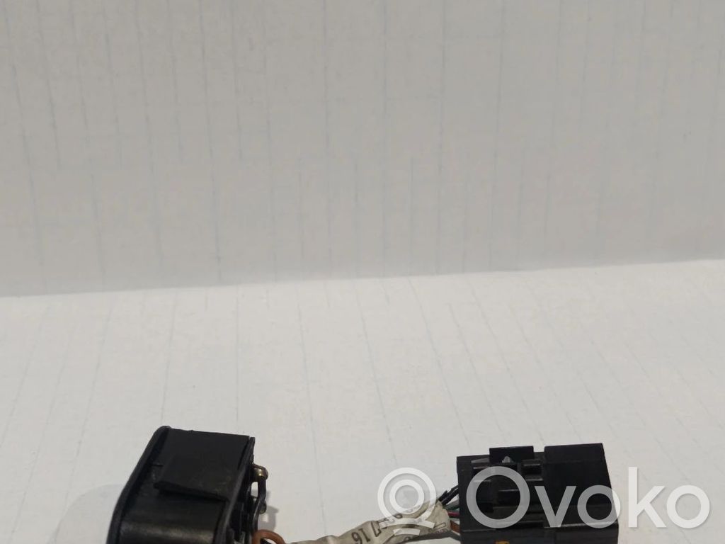 Electric window control switch   03930716