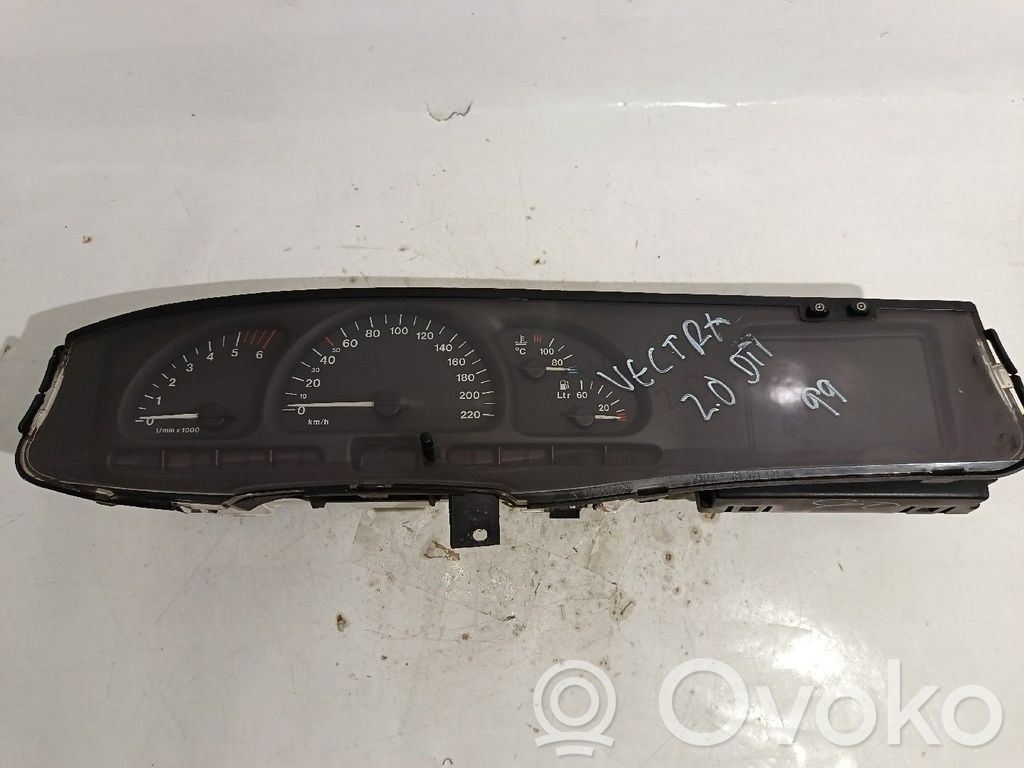 Opel Vectra B Speedometer (instrument cluster) 