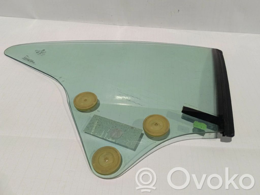 Vidrio lateral trasero   1Q0845042G