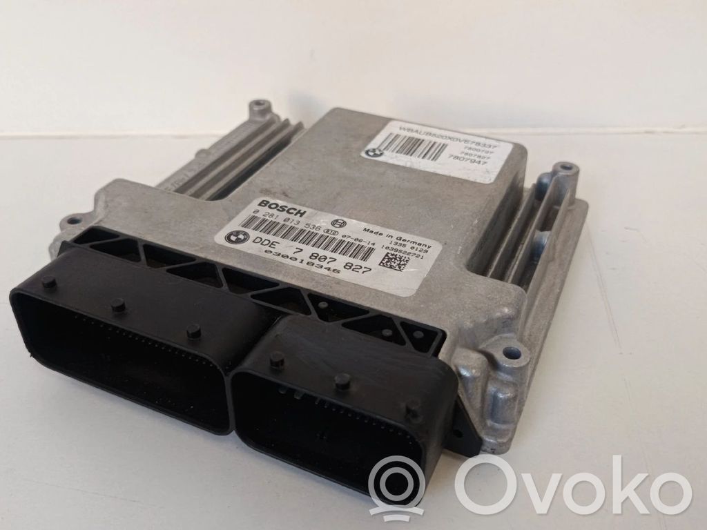 BMW 1 E81 E87 Calculateur moteur ECU 