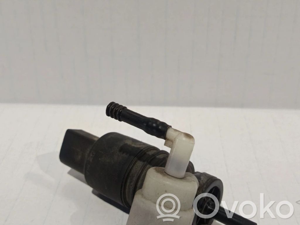 Ford Galaxy Windscreen/windshield washer pump 