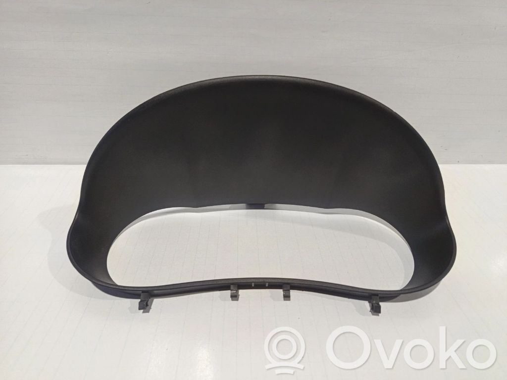Renault Clio III Dashboard trim 