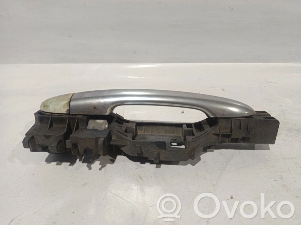 Manecilla externa puerta trasera   8200028464