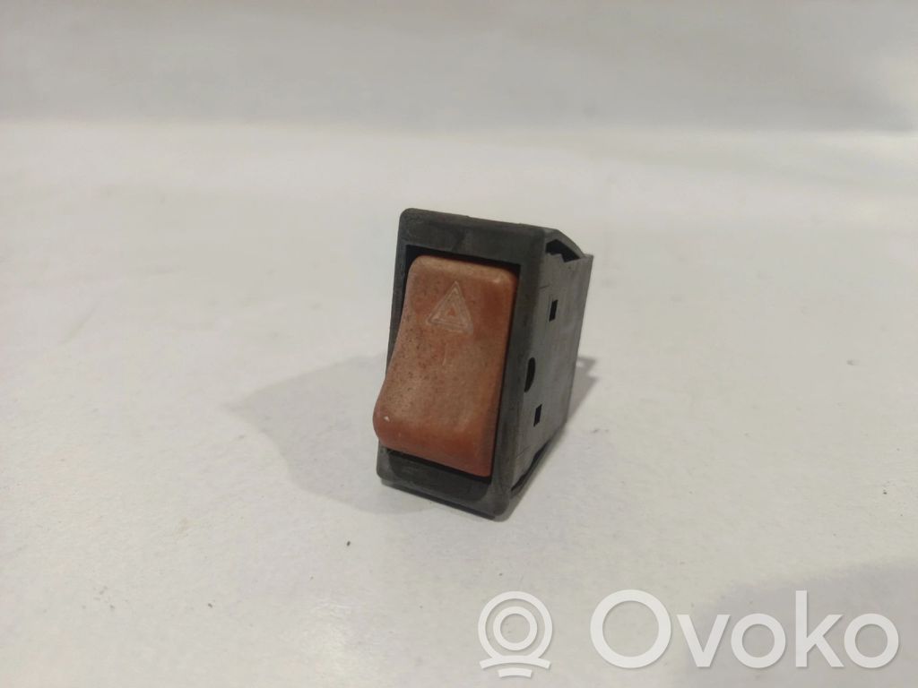 Botón interruptor de luz de peligro   SEM,REFERENCIA,VISIVEL