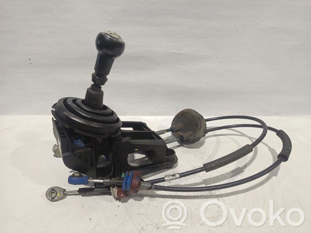 Citroen C3 Gear shifter/selector 