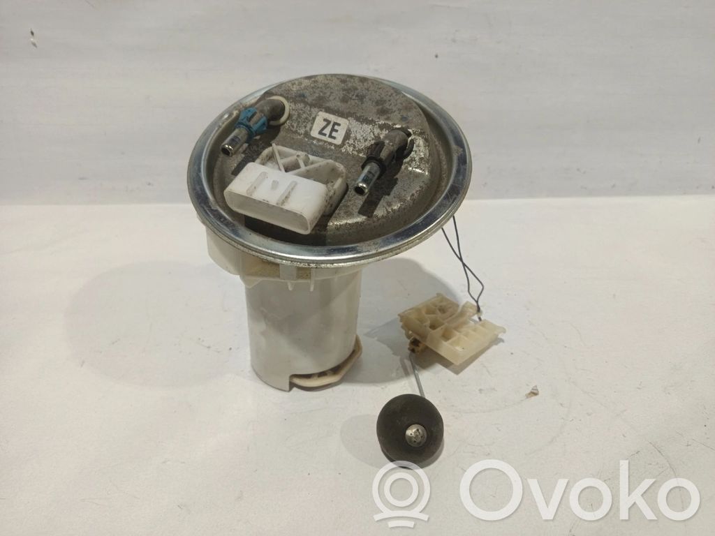 Opel Corsa C Polttoainesäiliön pumppu 