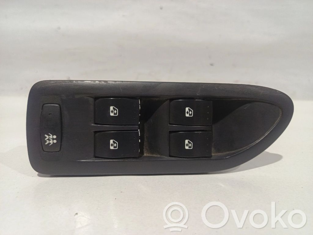 Renault Laguna II Comutator comandă geamuri electrice 