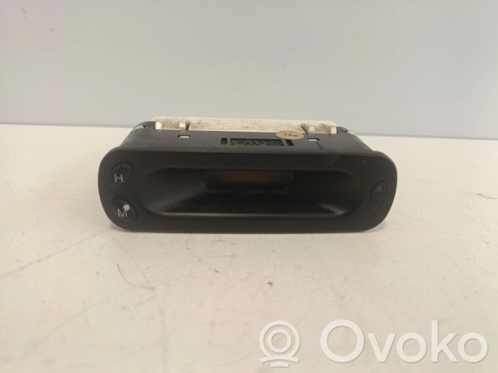 Mazda 121 SM Horloge 