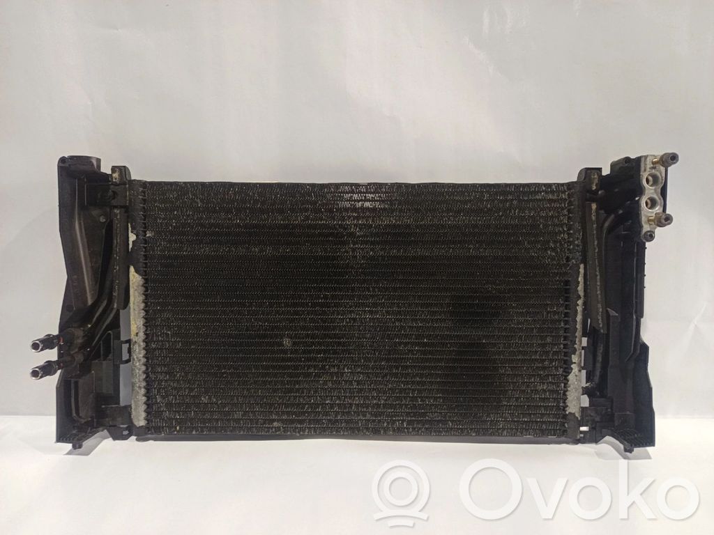 A/C cooling radiator (condenser)   64538377648,58572810,E3880M