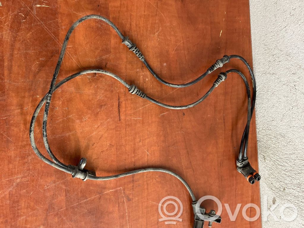 Mercedes-Benz E W212 ABS Sensor 