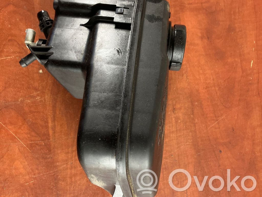 BMW 5 E60 E61 Aušinimo skysčio išsiplėtimo bakelis 