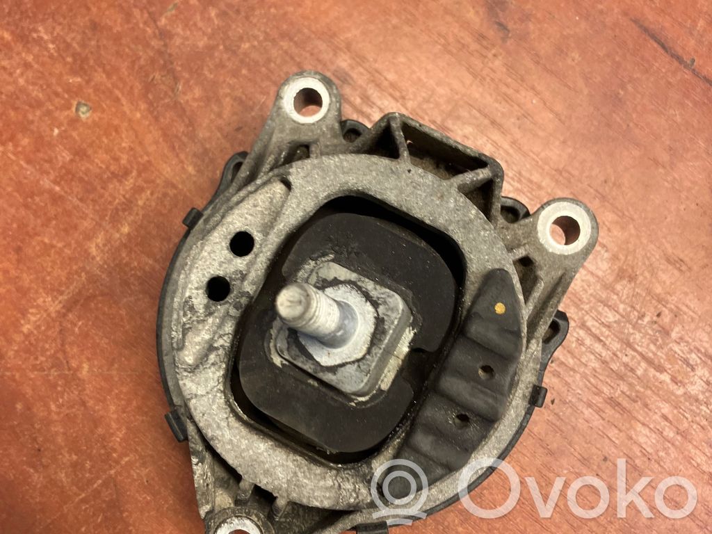 BMW X4 F26 Engine mount bracket 