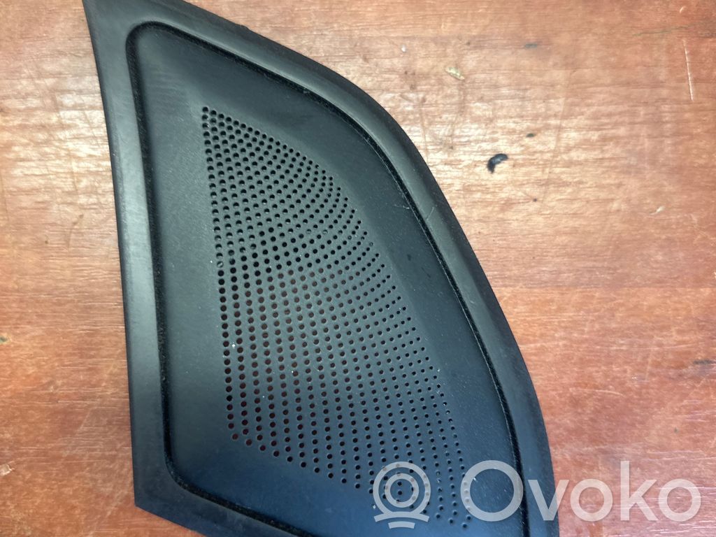 Dodge RAM Grilles, couvercle de haut-parleur porte avant 