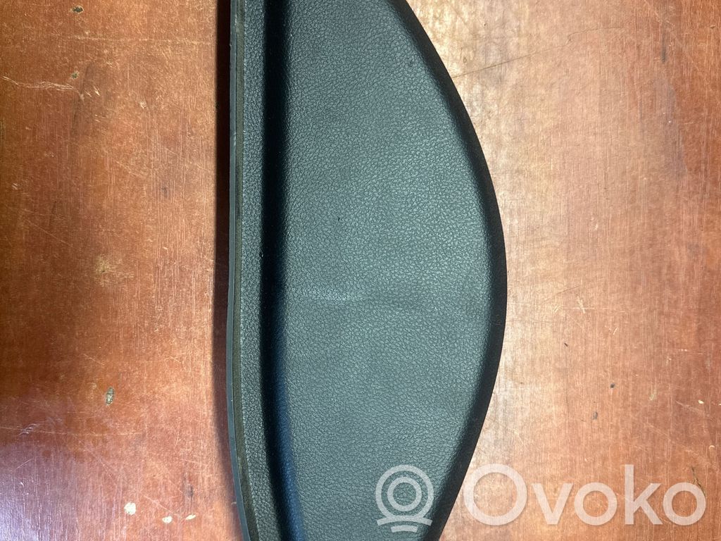 Ram 1500 DT Moldura del extremo lateral de panel 